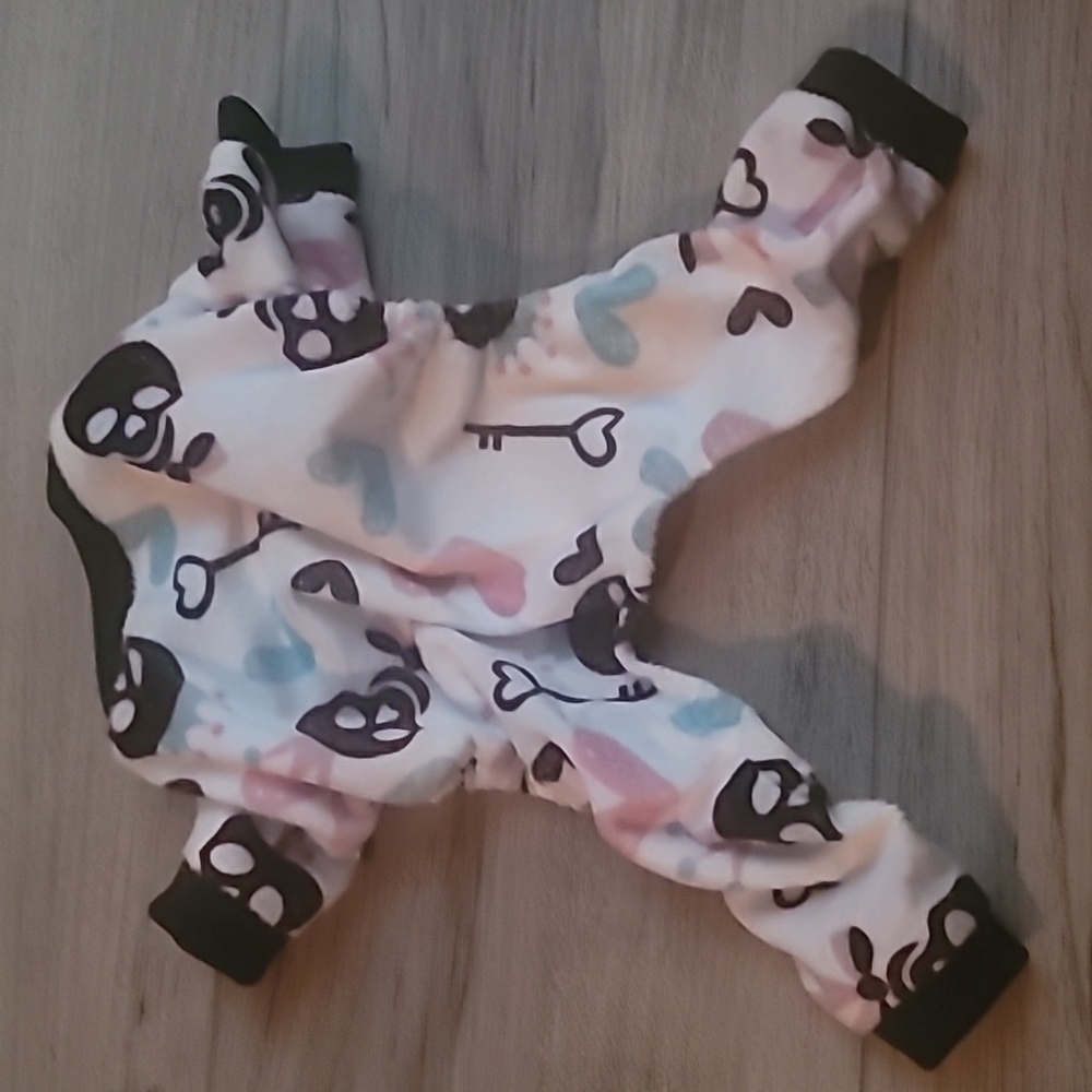 Cute Doggy Fleece 🐕 Outfit Size Xsmall Nwot
